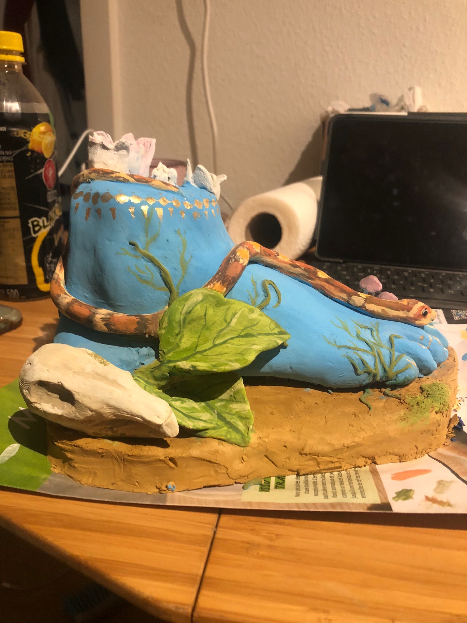 The Leg sculpture side